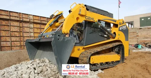cho thuê xe xúc lật đa năng Gehl RT250