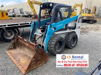 Bàn giao cho thuê xe xúc lật đa năng TOYOTA 5SDK9 - Skid Steer Loaders